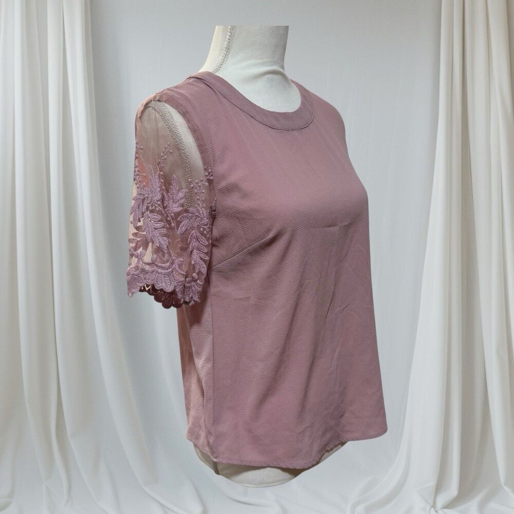 Lulus Lisa Marie Mauve embroidered sleeve blouse Size‎ Small - Picture 3 of 9